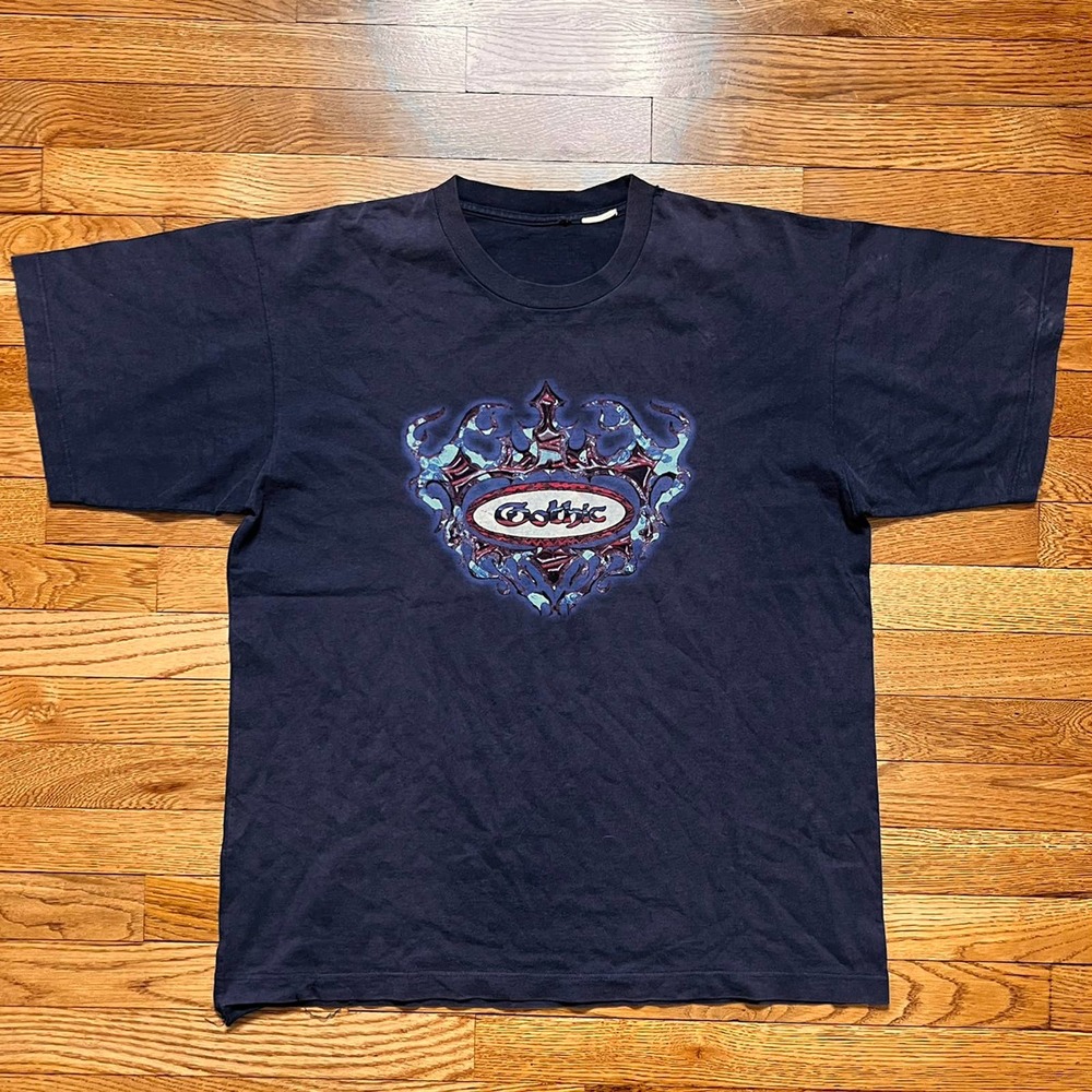 Vintage gothic t shirt